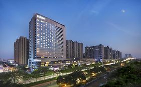 Hilton Foshan - Canton Fair Free Shuttle Bus